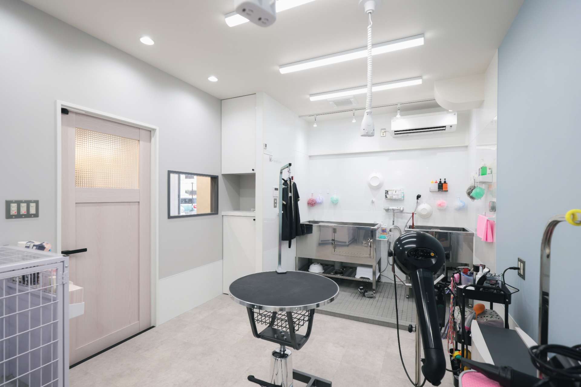 Dog salon Will&Tiar様 新装工事